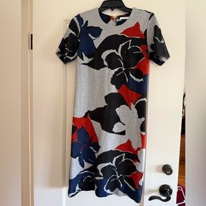 BOSS Floral Print Gray Womens Dress Soft and Comfortable fabric XS (fits 2-4)